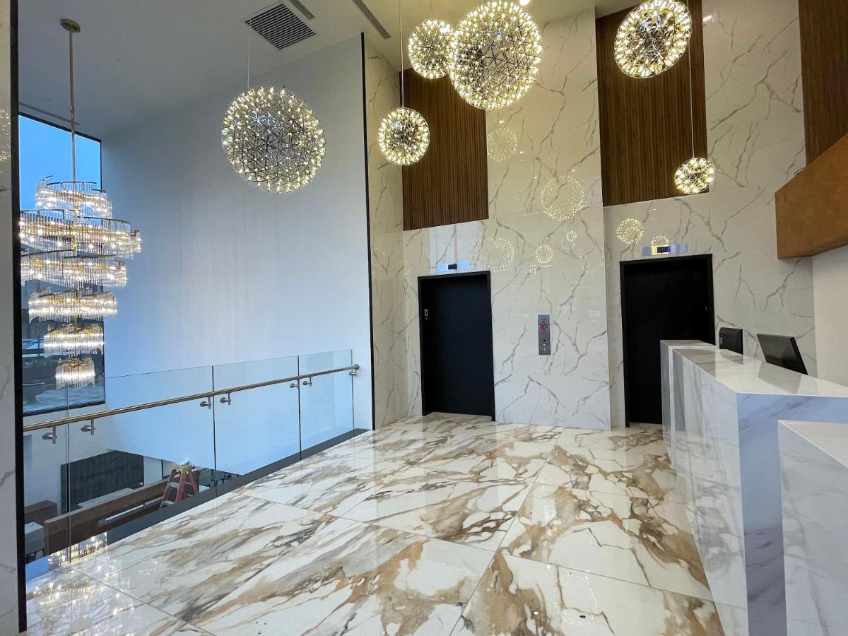 ניו יורק Liberty View Brooklyn Hotel מראה חיצוני תמונה
