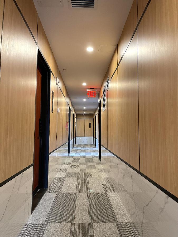 ניו יורק Liberty View Brooklyn Hotel מראה חיצוני תמונה
